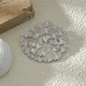 Broche Argentée Dentelle de Ginkgo - 1
