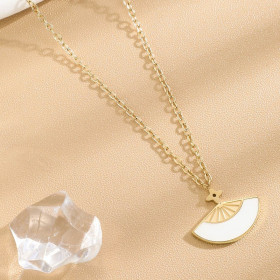 Collier Chaîne Fine Dorée Avec Éventail Nacre - 1