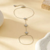 Bracelet Main Argenté Avec Chaîne Fine Et Triple Fleur - 2