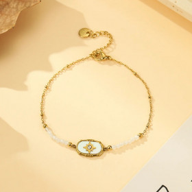 Bracelet Doré Médaillon Étoile Strass et Pierres de Lune - 1
