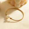Bracelet manchette doré ajustable avec détails perlés - 2