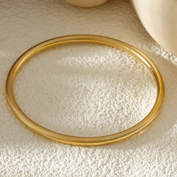 Bracelet Manchette Fine Dorée Finition Brillante - 1