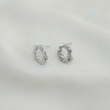 Boucles d'Oreilles Argentées Puces Petits Anneaux Irréguliers Plats Martelés - 1