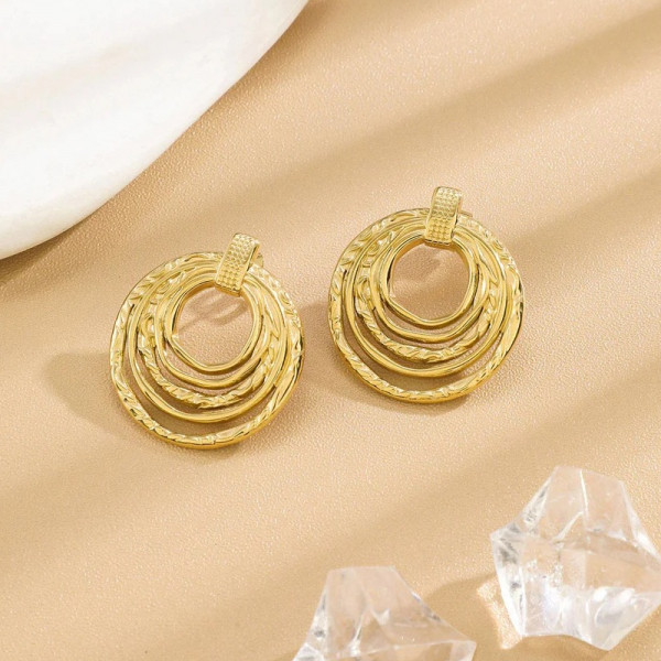 Boucles d'Oreilles Dorées Anneaux Multiples Texturés - 1