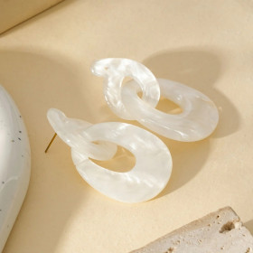 Boucles d'Oreilles Enchaînées Acrylique Blanc - 2