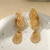 Boucles d'Oreilles Dorées Pendantes Gouttes Ajourées - 1
