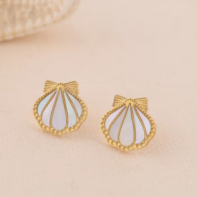 Boucles d'oreilles puces coquillage nacrée - 1