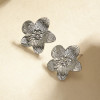 Boucles d'oreilles argentées fleur martelée - 2