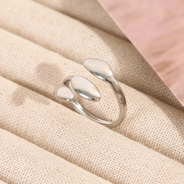 Bague Argentée Ouverte Trois Gouttes Fluides - 2