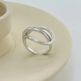 Bague Argentée ajustable Ouverte Double Cercles Entrelacés et Strass - 1