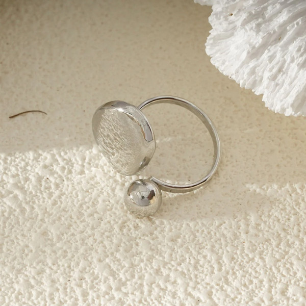 Bague Argentée Ouverte Avec Sphère Et Disque - 2