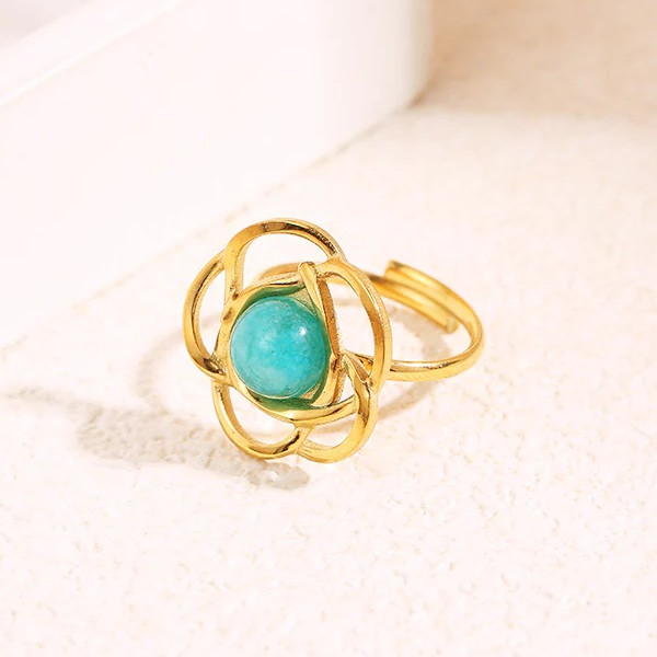 Bague dorée ajustable fleur avec pierre interne ronde bleue - 1