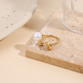 Bague dorée ajustable ouverture avant avec forme arrondie perle et rond lisse - 1