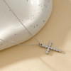 Collier Chaîne Fine Argentée Avec Croix Texturé - 1