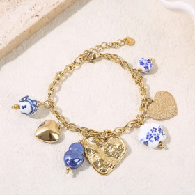 Bracelet chaîne dorée pendentifs bleus grande plaque cœur martelé - 1