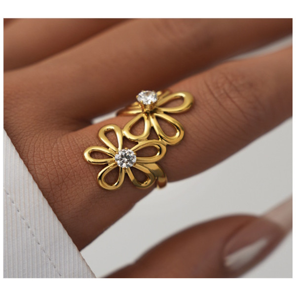 Bague dorée ajustable ornement double fleurs avec strass central - 1
