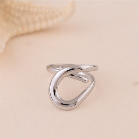 Bague argentée ajustable courbe sculptée ouverte - 1