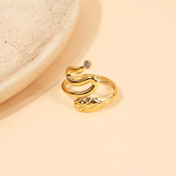 Bague dorée ajustable ouverte devant envoûtement serpent - 1