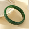 Bracelet jonc semi-fin vert marbré rond résine