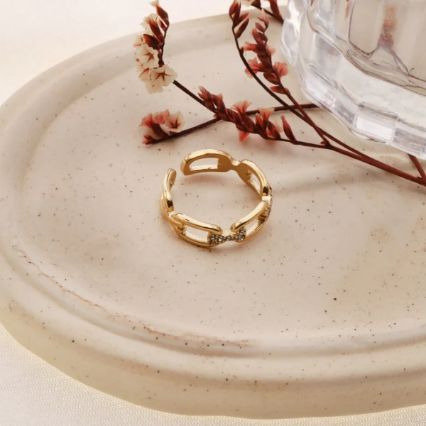 Bague dorée ajustable chaîne reliée par des liens strassés - 1